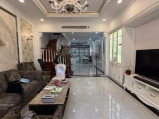 Bán gấp biệt thự khu hồng long ngay sân bay tân sơn nhất  102m2 (5 x 20)  4 tầng nội thất cao cấp