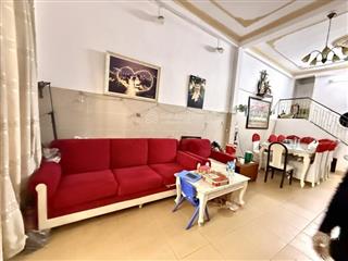 Bán gấp nhà quận 3 ô tô 7 chỗ để được trong nhà  3 tầng công nhận 62m2 (3.9 x 16) sổ vuông đẹp