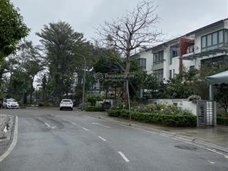 Bán biệt thự gamuda hoàng mai 168m, 4 tầng, thang máy, nội thất đẹp, giá tốt,  e quảng 0989 030 ***