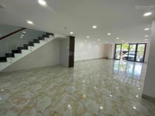 Bán căn shophouse ct2 vcn phước hải giá 8,2 tỷ mặt tiền đường tố hữu kinh doanh siêu nhộn nhịp