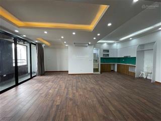 Bán gấp chung cư việt hưng 120m2, 3pn, 2wc tầng cao thoáng mát, sổ đầy đủ lâu dài