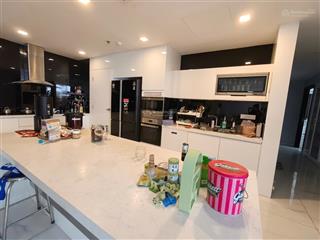 Cho thuê căn hộ sunrise city quận 7  full nội thất  3n 3wc 2 kho 1 logia  162m2 chỉ 33tr/tháng