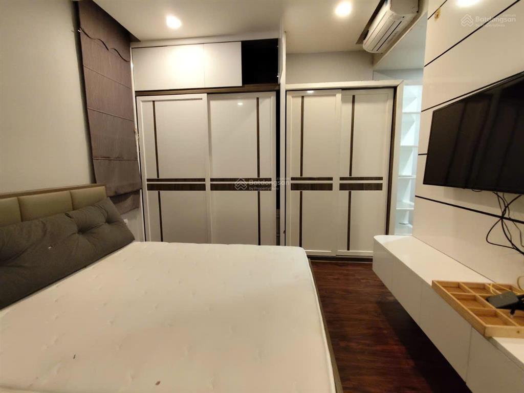 Bán căn hộ sunrise city quận 7 | căn góc view đẹp, nội thất cơ bản, sổ hồng riêng