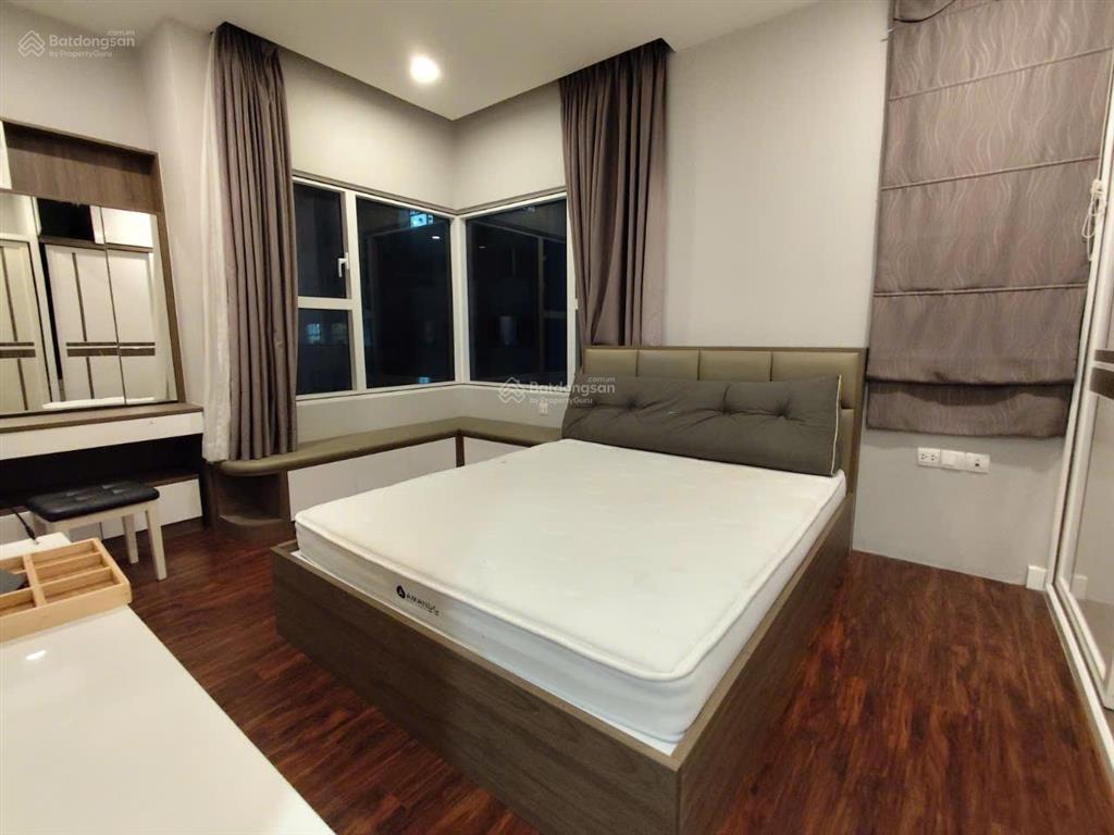 Bán căn hộ sunrise city quận 7 | căn góc view đẹp, nội thất cơ bản, sổ hồng riêng