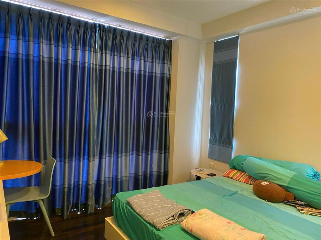 Bán căn hộ 3n 2wc sunrise city quận 7 | căn góc, nội thất cơ bản, sổ hồng, có bãi oto riêng 400tr