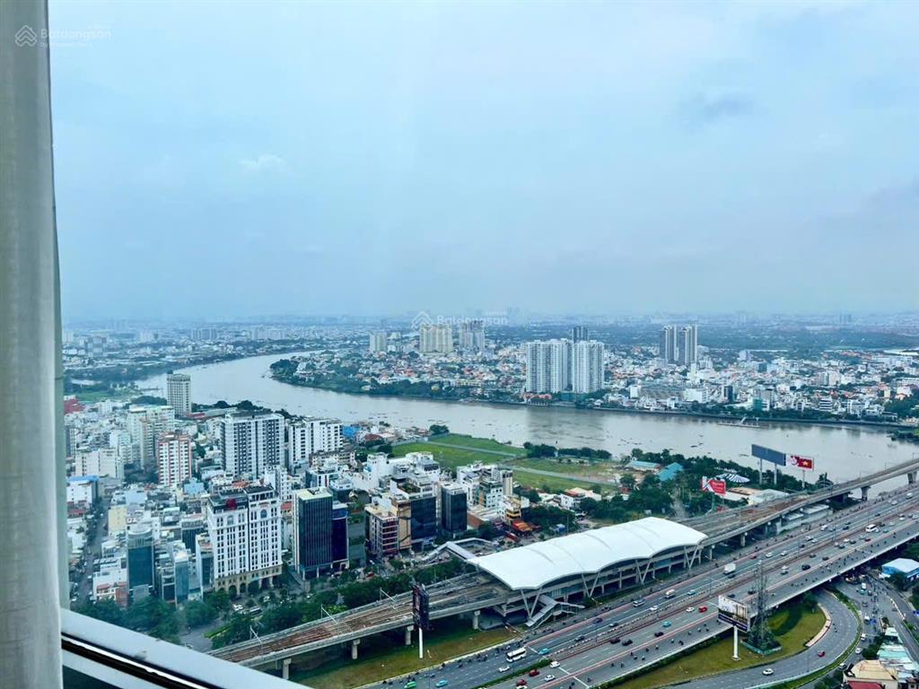 Bán căn hộ 4pn, 3wc, 150m2 tại vinhomes central park, 24,3 tỷ vnd