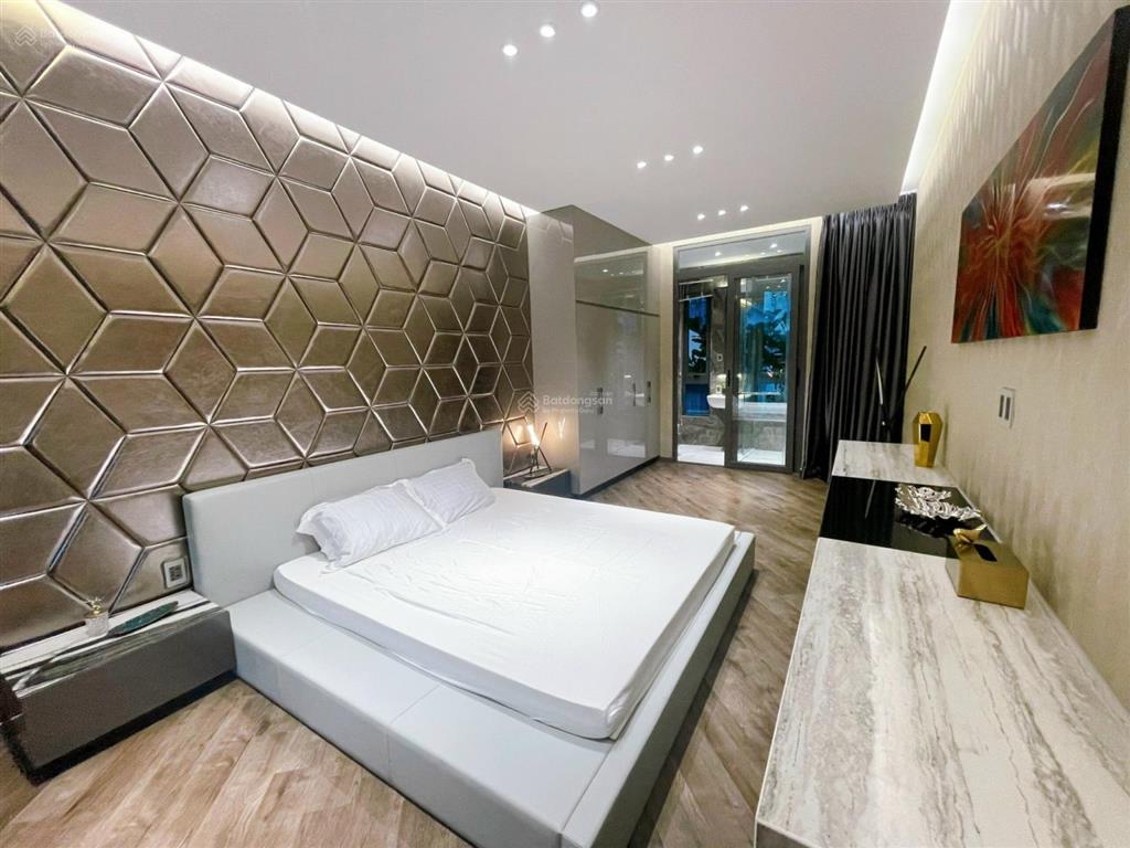 Chuyên cho thuê biệt thự phú mỹ hưng, nguyễn văn linh, nguyễn đức cảnh, nguyễn lương bằng