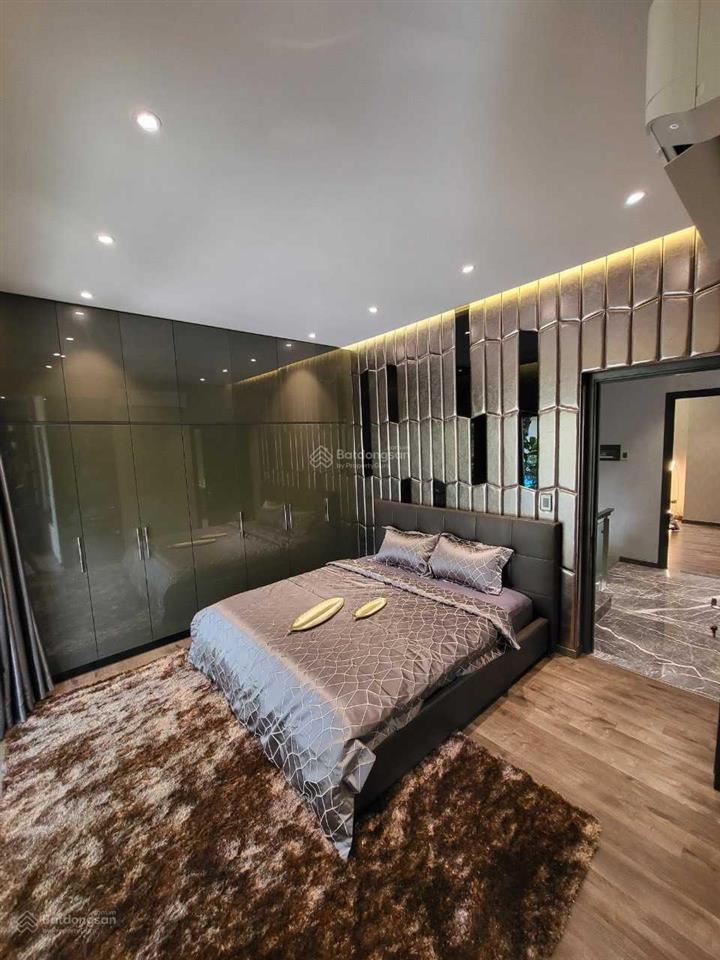 Cho thuê biệt thự đẹp, thiết kế hiện đại phú mỹ hưng, nguyễn văn linh, nguyễn đức cảnh