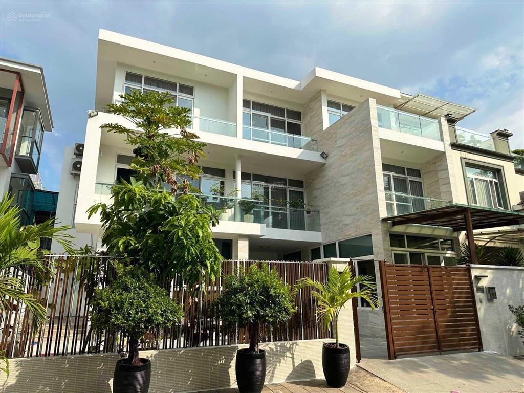 Cho thuê biệt thự đẹp, thiết kế hiện đại phú mỹ hưng, nguyễn văn linh, nguyễn đức cảnh