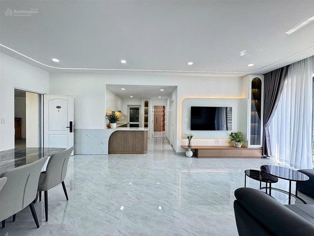 Cho thuê căn hộ phú mỹ hưng, q7 3pn. nhà đẹp. giá tốt