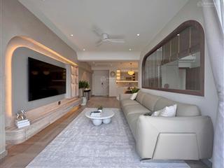 Cho thuê garden plaza 1, pmh. 153.32m2. 3pn. nhà siêu đẹp. ban công rộng