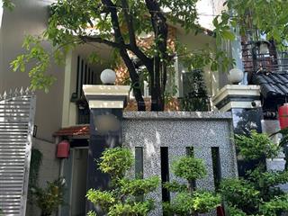 Bán nhà 2 tầng hẽm ôtô 6m đường cây trâm dt5.6mx18m gía chỉ 9,2 tỷ tl p.8 gò vấp