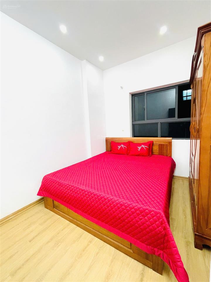 Bán căn chung cư kim văn kim lũ 45 m 1 ngủ 1vs giá 3,3 tỷ