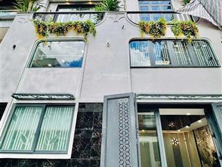 Bán nhà sát khu bắc hải q10| 6 x 15  5 tầng  10pn  khai thác 40  60 triệu/tháng | 9,3 tỷ