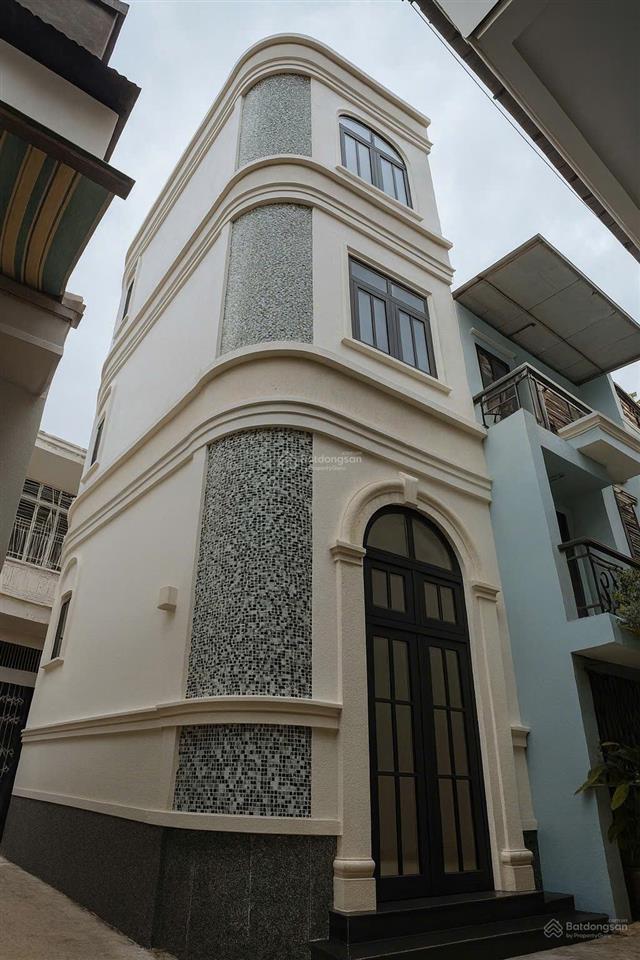 Bán nhà sư vạn hạnh q10| 3,5 x 9  3 tầng | 5,9 tỷ