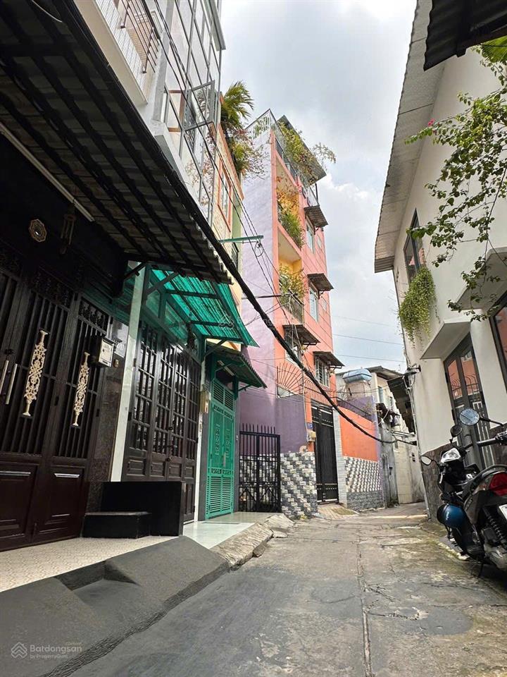 Bán nhà chdv 4 tầng  khuôn đẹp, diện tích khủng  trần bình trọng giáp bình thạnh