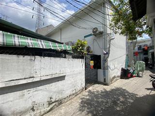 Bán dãy trọ 4 phòng ngay ngã tư bình thái  đỗ xuân hợp