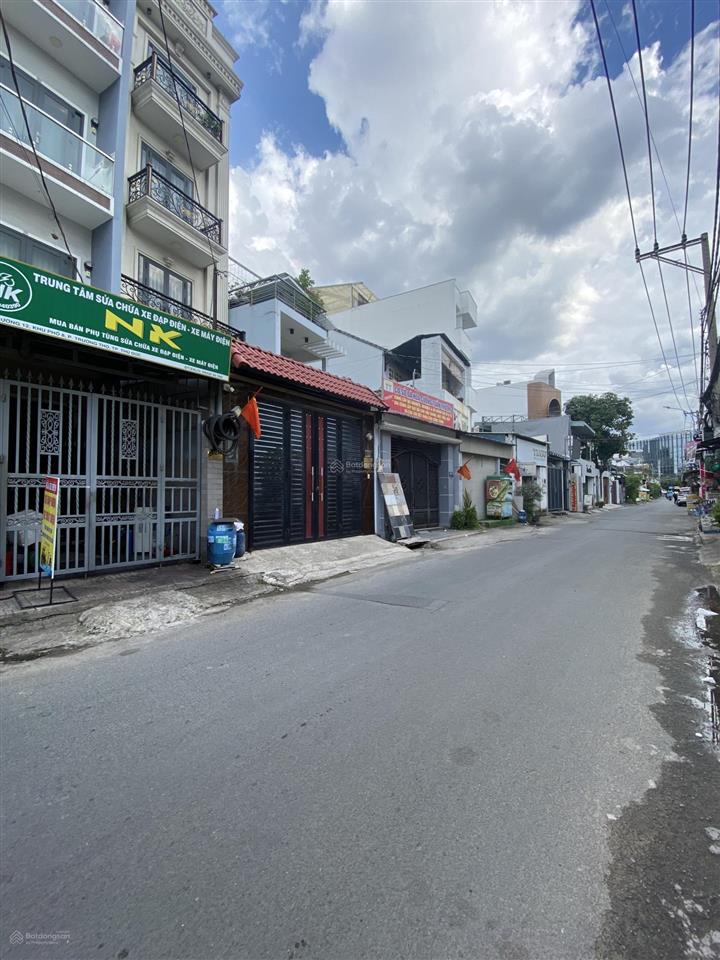 Bán mặt tiền đường 12, trường thọ  ngang 9m giá 70tr/m2