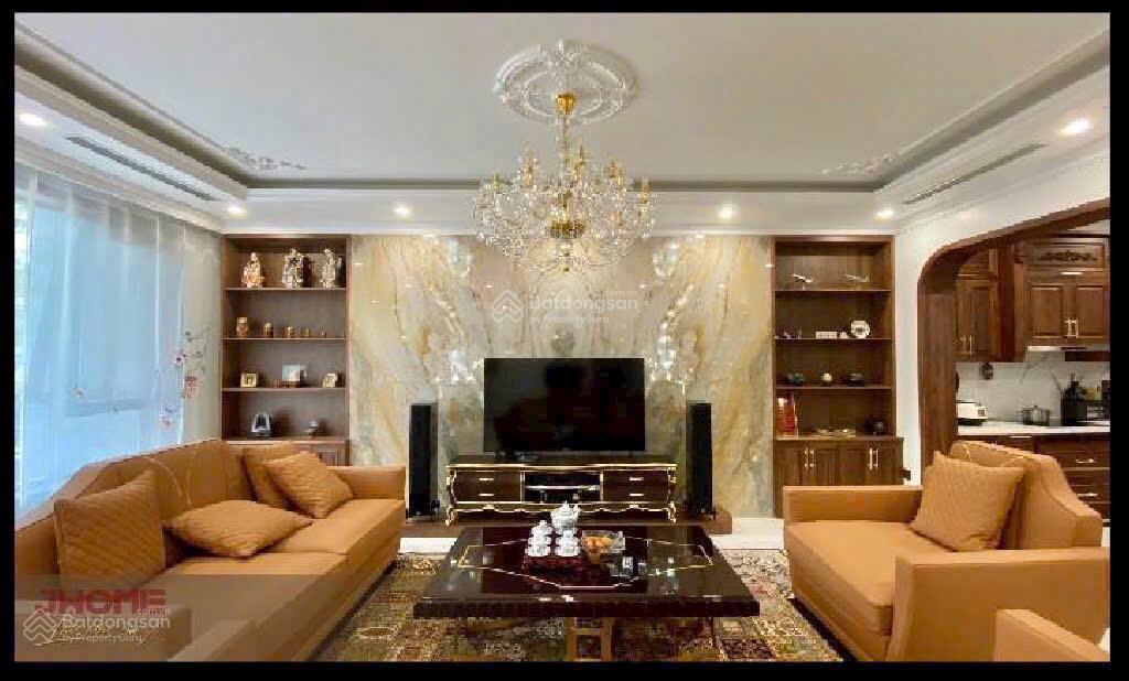 Biệt thự ciputra tây hồ, hà nội. mặt đường đôi. 180m2, 4 nổi, 1 hầm thang máy, nội thất xịn, 92 tỷ