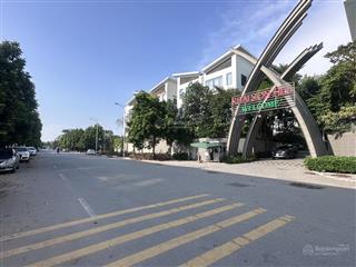 Bác nào săn đất tđc ngọc thuỵ ib e nhé! nguồn hàng chính chủ  e có đủ các diện tích & tầm giá tốt
