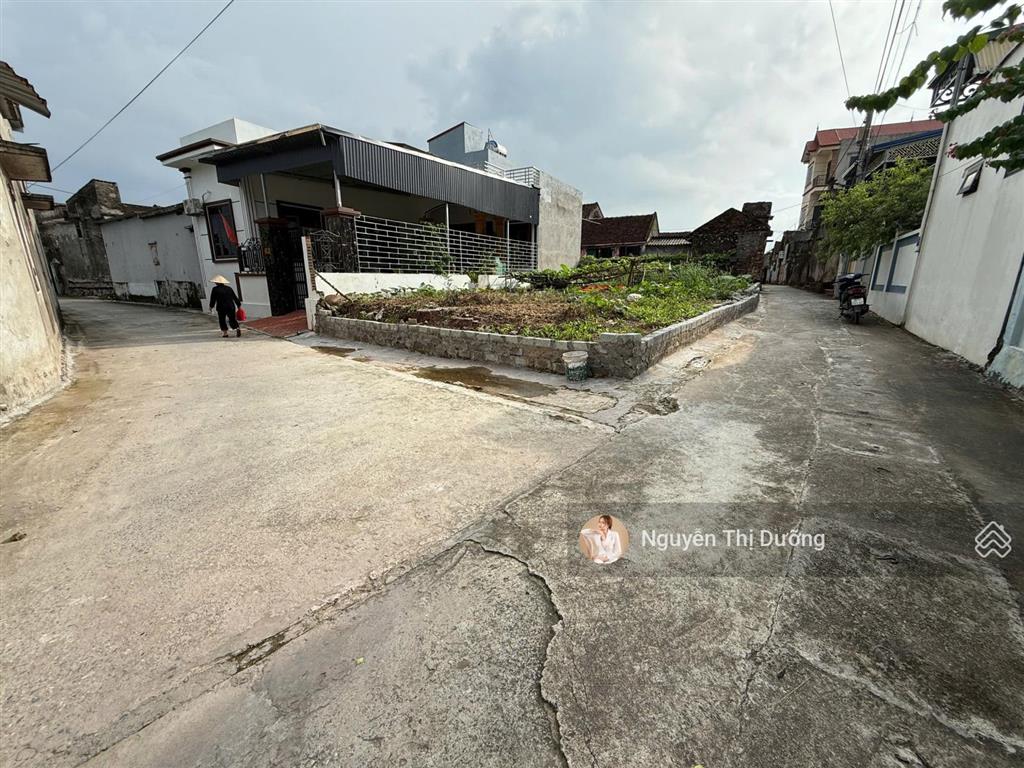 Siêu phẩm lô góc mặt tiền siêu rộng ngay trung tâm xã hồng sơn, mỹ đức  giá nhỉnh 2ty