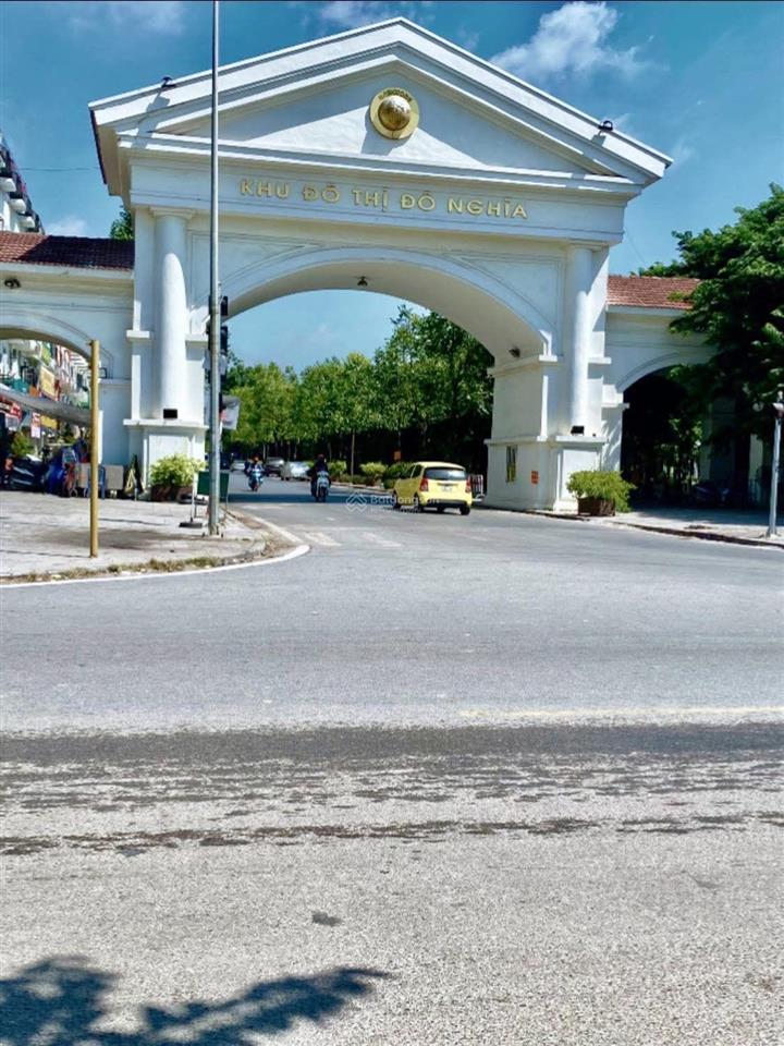 Bán gấp lô đất phân lô khu đô thị đô nghĩa . phân lô bàn cờ. gần bệnh viện nhi cơ sở 2.