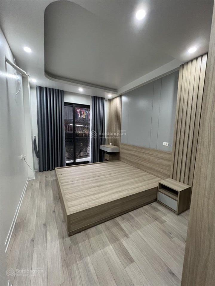 Bán gấp nhà mậu lương 5 tầng thang máy. ngõ thông. full nội thất. khách mua về đón tết 2026.