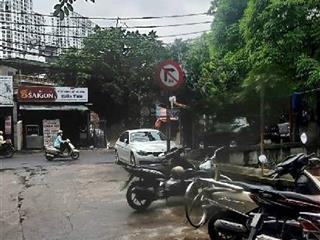 Diện tích 75m2 nhà lô góc, mặt tiền rộng, ô tô vào nhà