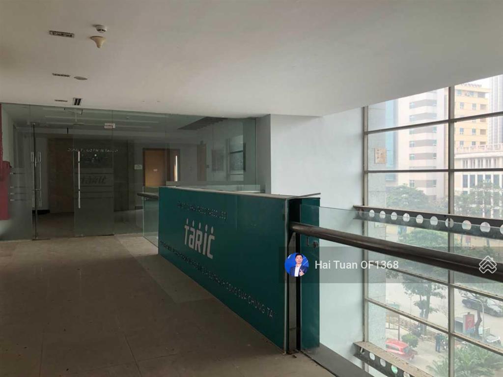 Tôi cần chuyển nhượng 1000m2 sàn văn phòng tại tòa nhà lớn, mặt phố trần phú, quận hà đông