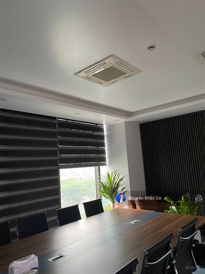 Bán sàn văn phòng tại ngoại giao đoàn, giá thỏa thuận, 500m2 sẵn dòng tiền cho thuê cao