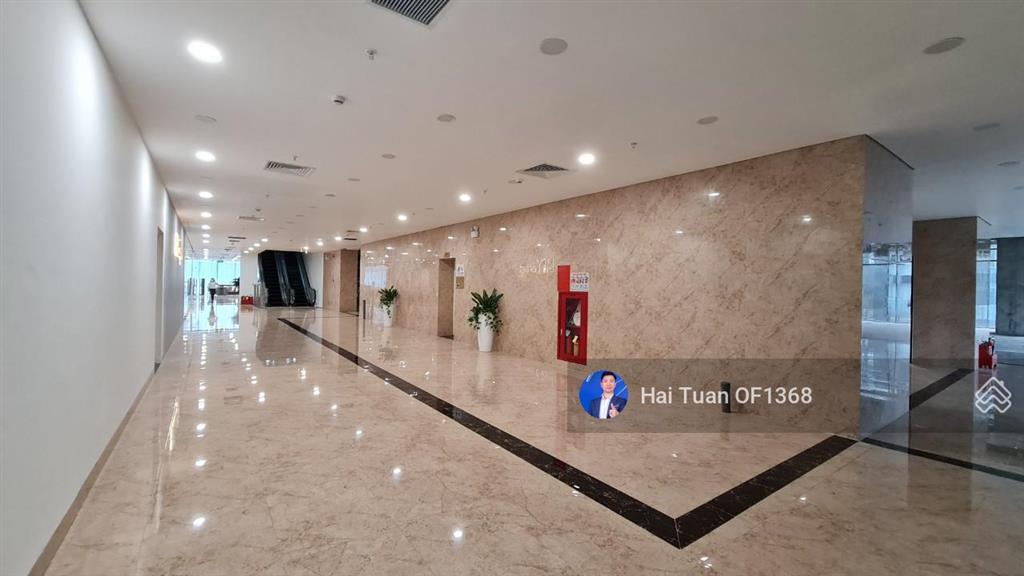 Cho thuê văn phòng tòa gold tower 100m2  0906 011 ***
