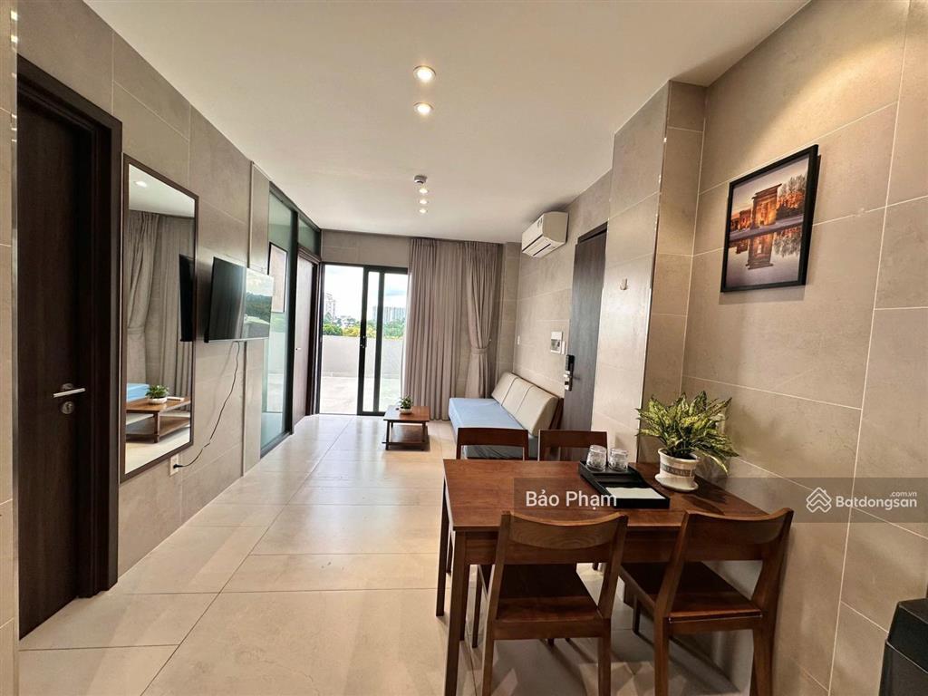 Căn hộ 2 phòng ngủ penthouse full nội thất rộng 70m2 gần văn lang cs3