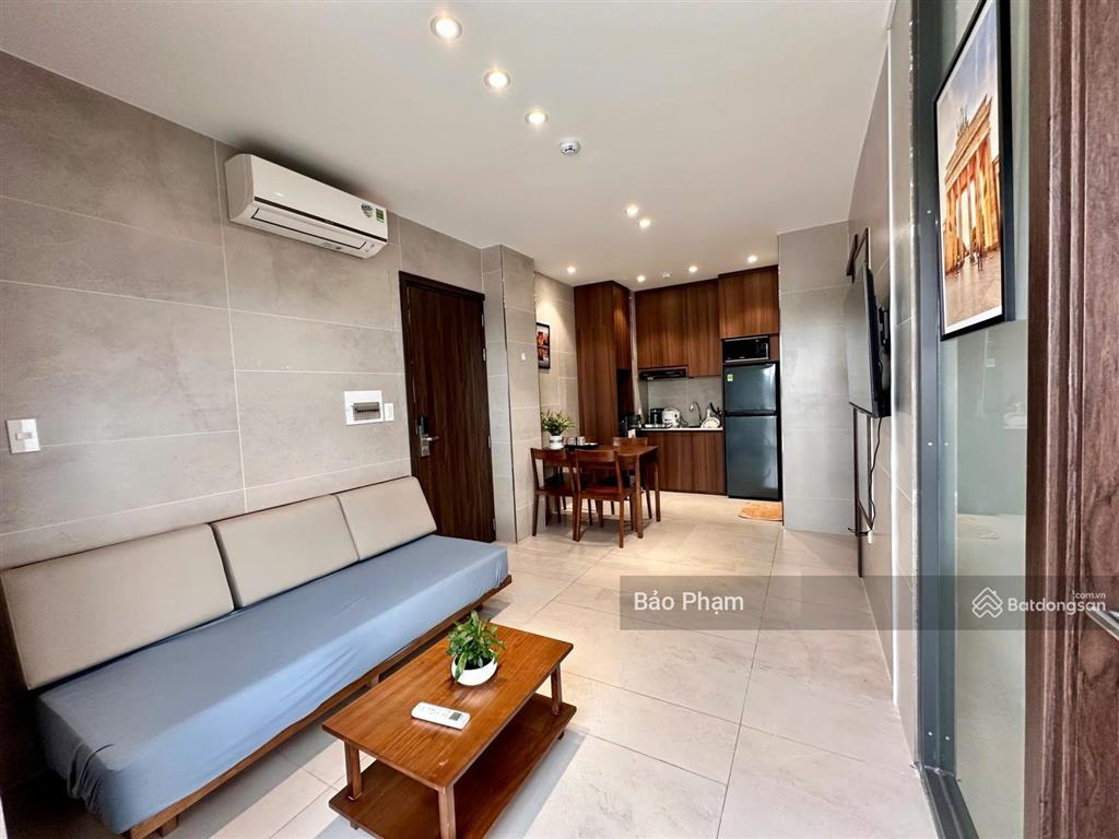 Căn hộ 2 phòng ngủ penthouse full nội thất rộng 70m2 gần văn lang cs3