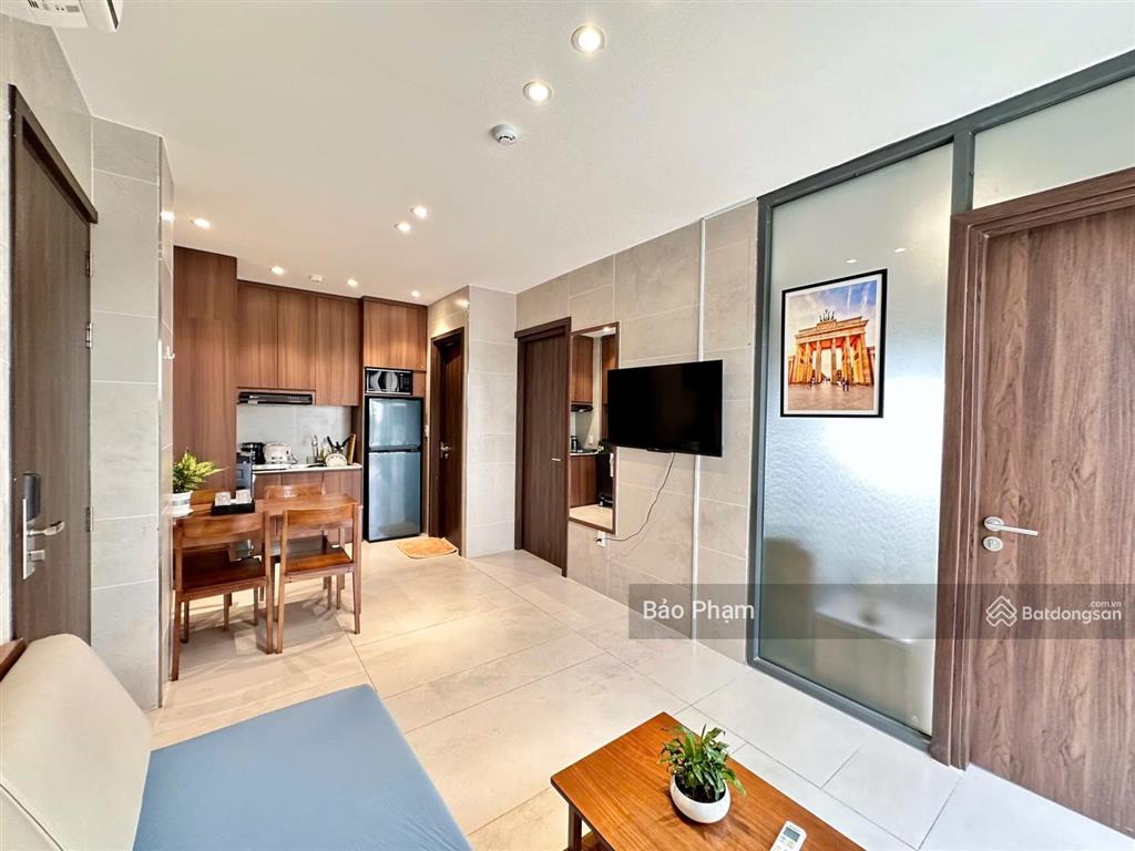 Căn hộ 2 phòng ngủ penthouse full nội thất rộng 70m2 gần văn lang cs3