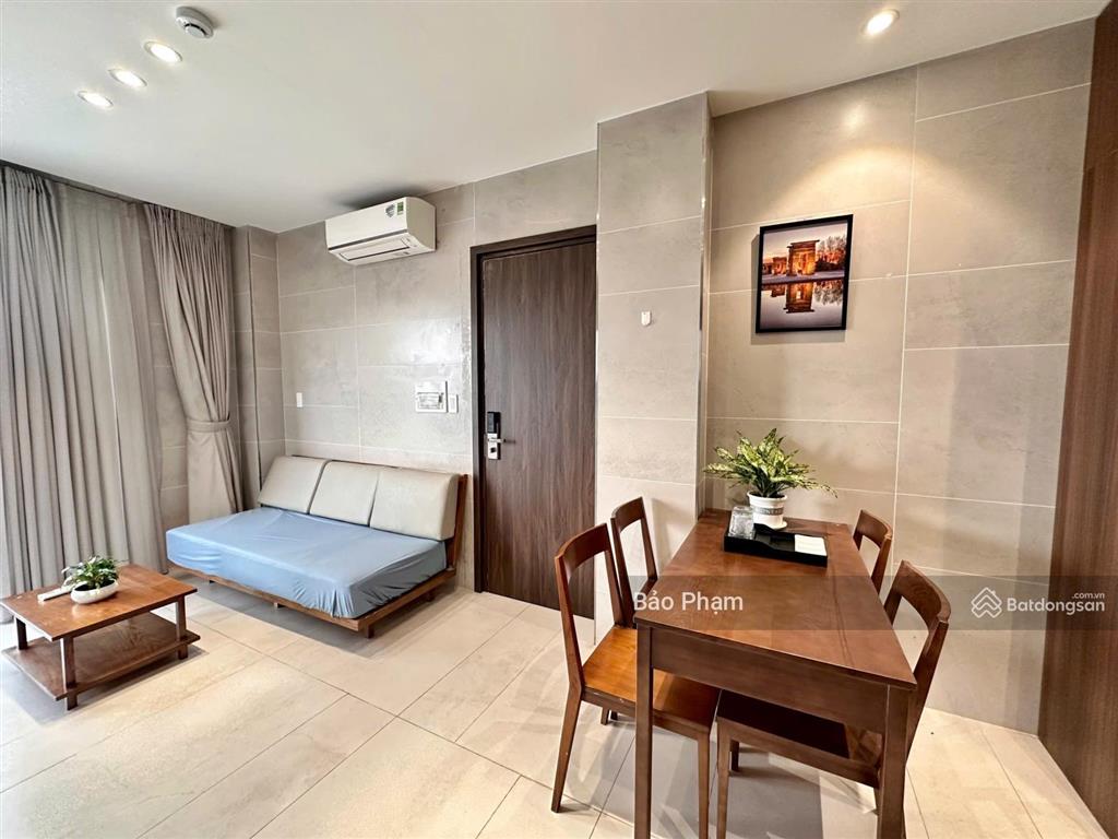 Căn hộ 2 phòng ngủ penthouse full nội thất rộng 70m2 gần văn lang cs3