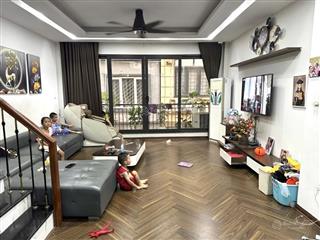 Nhà đẹp phân lô phố đại đồng hoàng mai 60m², 5t, mt 5m  ô tô tránh, vỉa hè