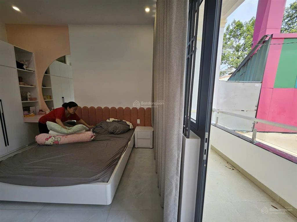 Chính chủ bán hoặc cho thuê nhà mới 178 đường tạ uyên, p.minh phụng 4m nở 6m x 20m, 5 tấm 24 tỷ