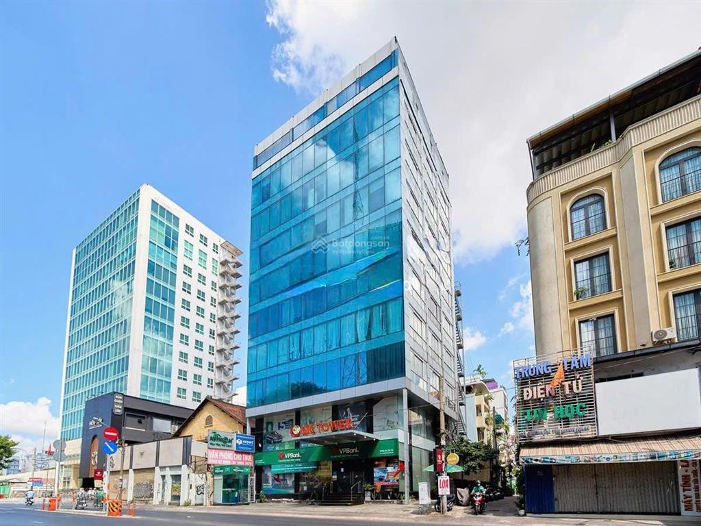 Bán cao ốc góc 2 mặt tiền đường lớn 10a nguyễn thị minh khai  đối diện tòa nhà đài vov q1, 18x18m
