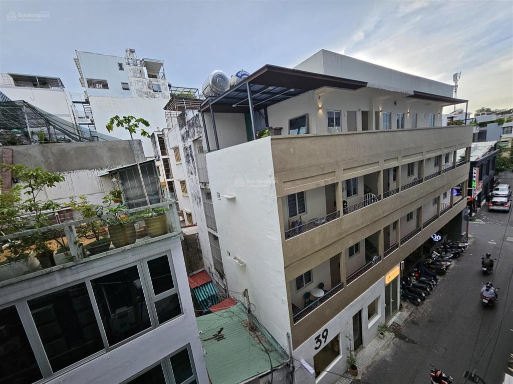 Bán căn đôi mặt tiền đc 51  51a huỳnh khương ninh, p. đakao, q1 ngang 10m dài 22.5m 5 tầng 85 tỷ.