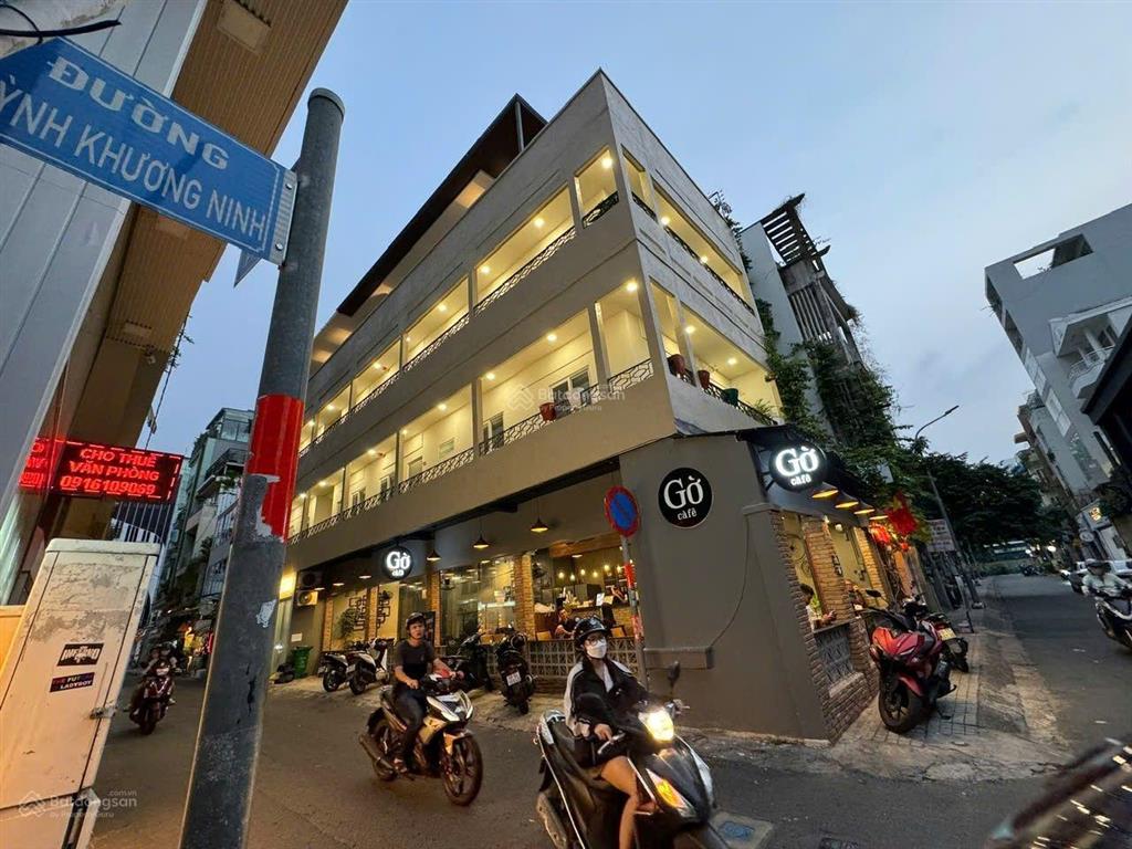 Bán căn đôi mặt tiền đc 51  51a huỳnh khương ninh, p. đakao, q1 ngang 10m dài 22.5m 5 tầng 85 tỷ.