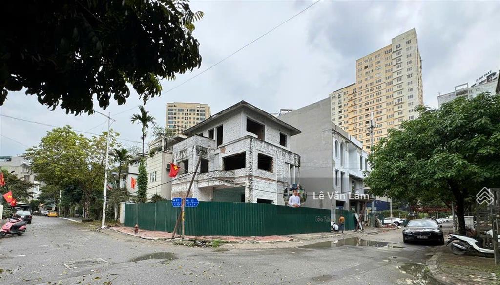 Bán biệt thự lô góc khu đô thị mới la khê, hà đông. dt 181m. hướng đông nam. giá 41.9 tỷ 0982 889 ***