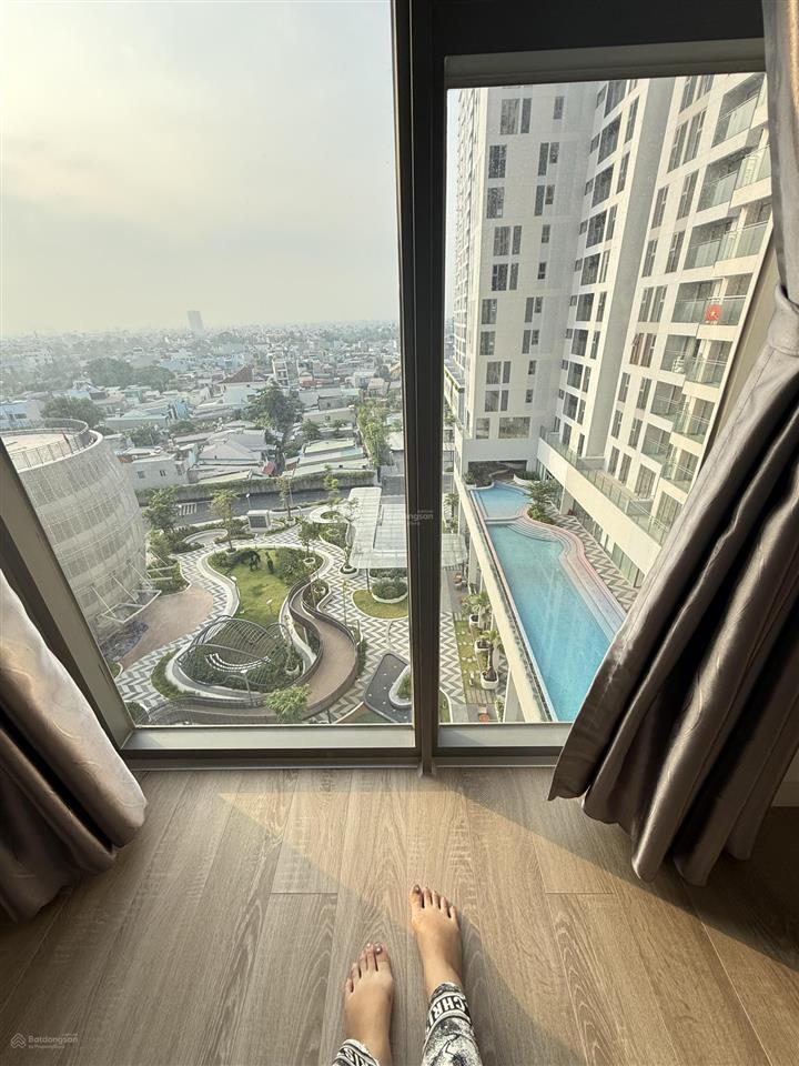 11tr cho thuê full nội thất 2pn 2wc 71m2 hướng đông bắc view nội khu xanh mát