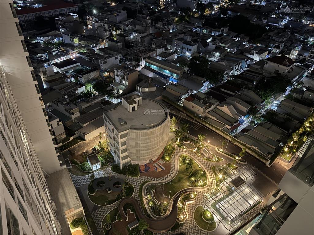 Cho thuê cc urban green, 10 triệu, 65m2, 2pn, 2wc có nội thất. tặng 3 tháng pql