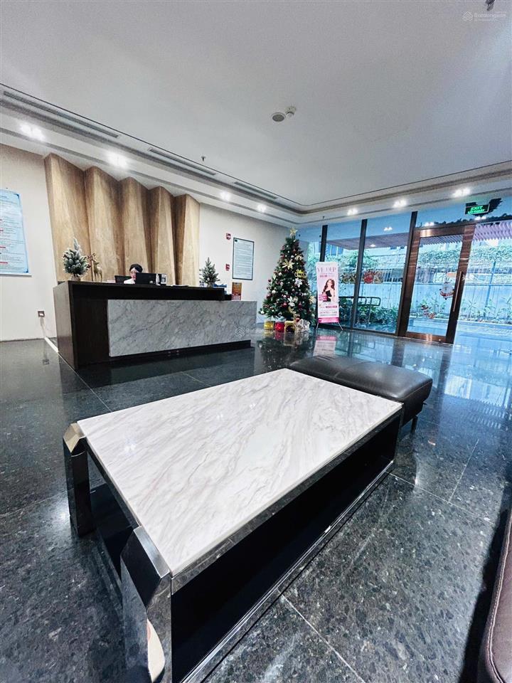 Cho thuê căn 3pn 140m2 tầng cao thoáng  view đẹp, cc green diamond 93 , giá 2xtr.  0931 318 ***