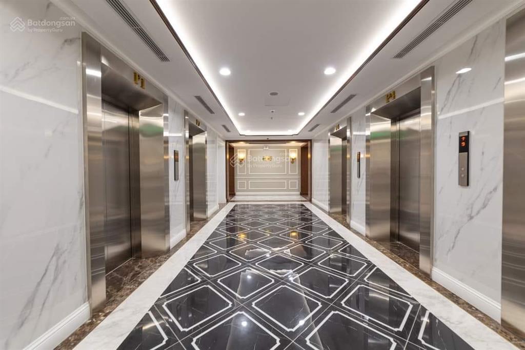 Bán quỹ suất ngoại căn vipp đẹp, cao thoáng  căn 2pn3pn dự án hateco laroma,  0931 318 ***