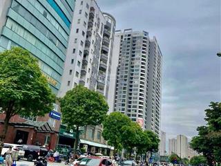 Bán nhà c4 vị trí vàng phố duy tân  cầu giấy. dt 156m2 giá 52 tỷ. trung tâm thương mại vp cầu giấy
