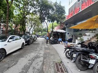 Hiếm! bán nhanh lô đất ngõ phố duy tân  cầu giấy. dt 35m2, mt 4,2m, giá 6,3 tỷ. kinh doanh sầm uất