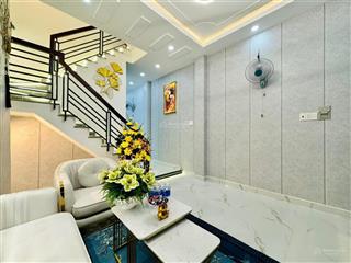 Chính chủ kẹt tiền bán gấp nhà đẹp trung tâm phú nhuận trần huy liệu, p.15 giá chỉ 2.8 tỷ