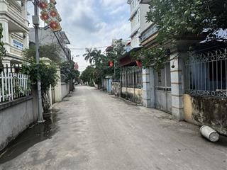 Bán 75m đất uy nỗ ,đông anh  trục chính kinh doanh ô tô tránh lô góc ngõ thông cạnh hồ điều hoà