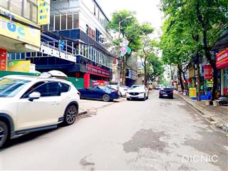 Bán nhà thị trấn đông anh  vài bước chân ra mặt phố. gần trường  chợ  nhà văn hóa. giá chỉ 6x